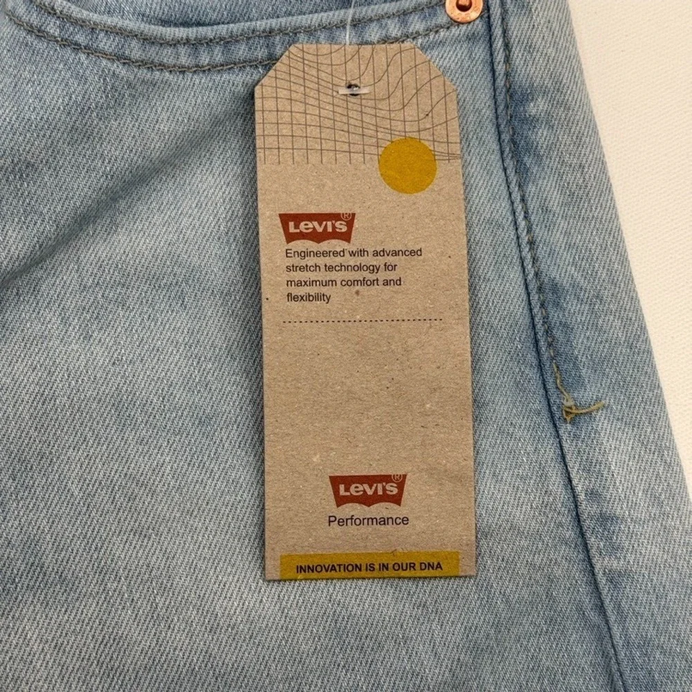 Levi's 505‎ Straight Leg Jeans Mens 30x32 Light Denim NWT Reclaimed Sustainable